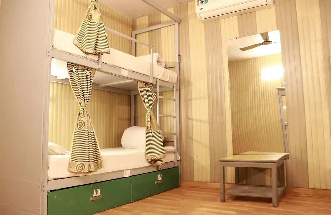Shiv Shakti Hostel-1